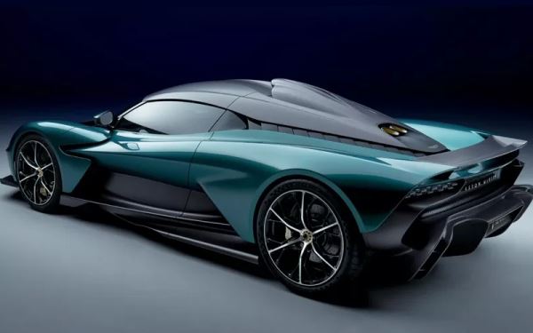 Планы по «озеленению» Aston Martin: первый электрокар появится в 2025 году